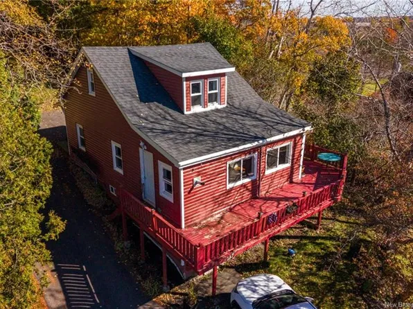 137 Lawrence Long Rd, Saint John, NB E2M 5Z7
