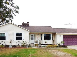 8325 E Coldwater Rd, Davison, MI 48423