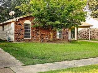6312 Martinwest Dr, Millington, TN 38053