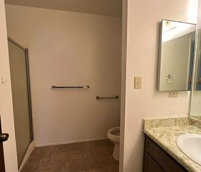 18740 Medinah Ct — Photo 15
