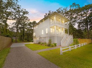 1892 Grover Dr, Johns Island, SC 29455