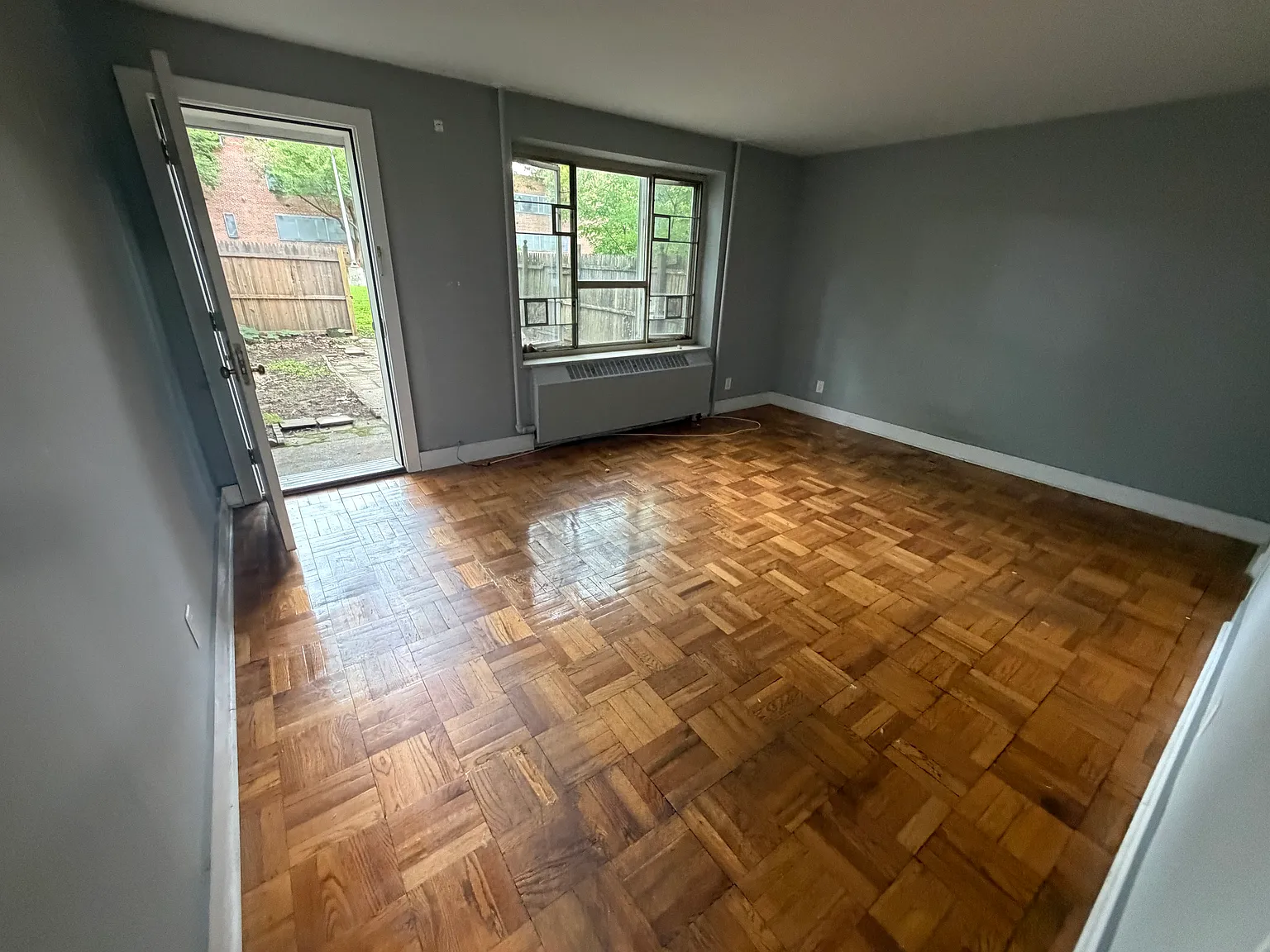 186th Ln, Fresh Meadows — Photo 4