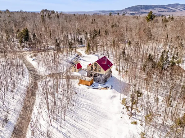 2 Doe Pond Access Road, Monson, ME 04464