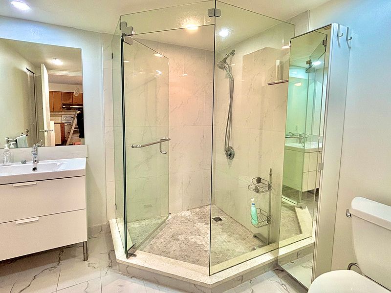 Burnaby Apartment for rent - 1 Bedroom — photo 7