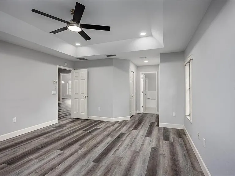 2103 SW 75th Ter — Photo 23