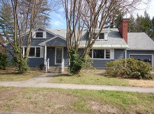 88 Maynard Rd, Northampton, MA 01060