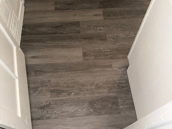 3rd image of 252 E Cedar Ave #8