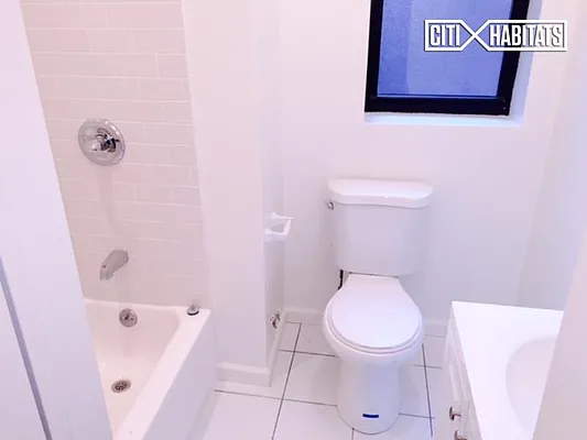 Rented by Citi Habitats | media 22