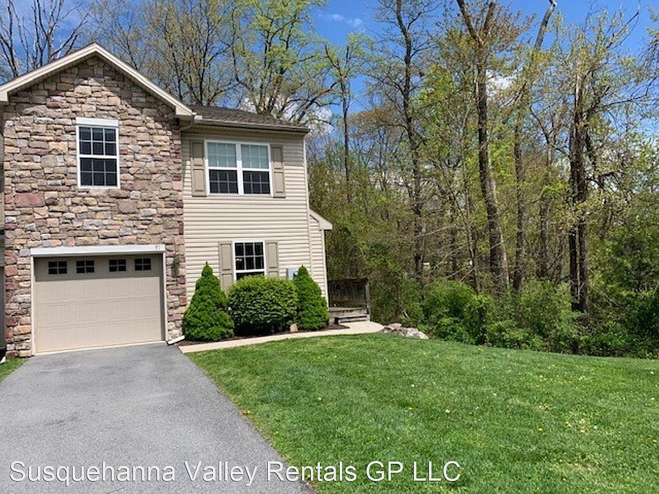 1st image of 71 Crooked Dr