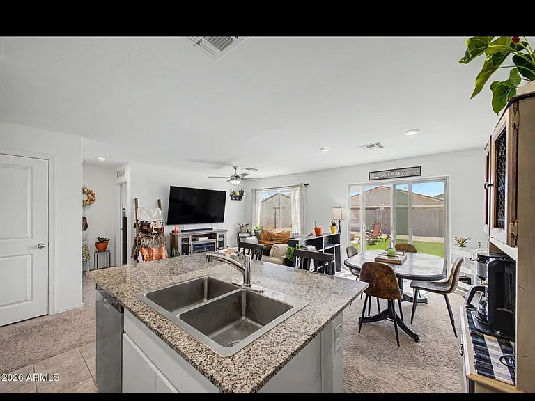 1673 W Inca Dr — Photo 9