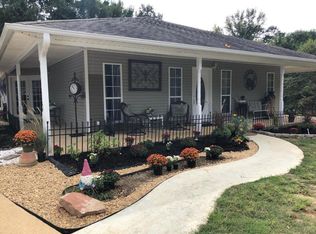 105 W Franks Rd, Booneville, MS 38829