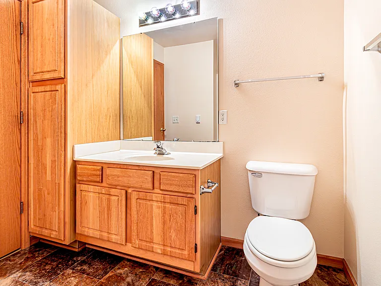 Hickory Pointe — Photo 27