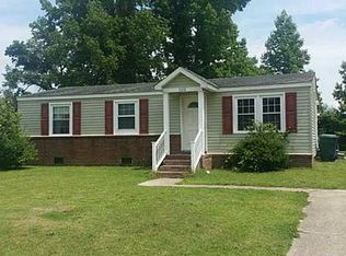 532 Chisholm Ln, Suffolk, VA 23434