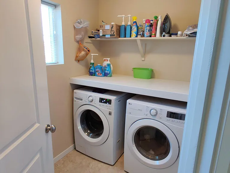 Upper Laundry