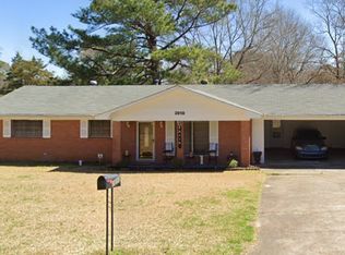 3010 Suncrest Dr, Jackson, MS 39212