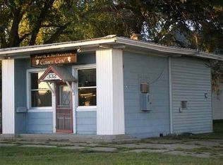 332 Northwestern Ave, Norfolk, NE 68701