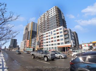 1655 Carling Ave #B209, Ottawa, ON K2A 1C4