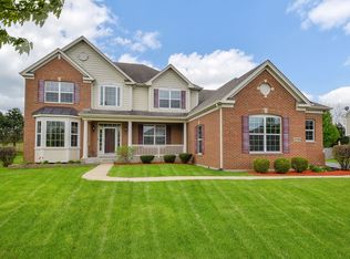 2393 Bryn Mawr Ln, Crystal Lake, IL 60014