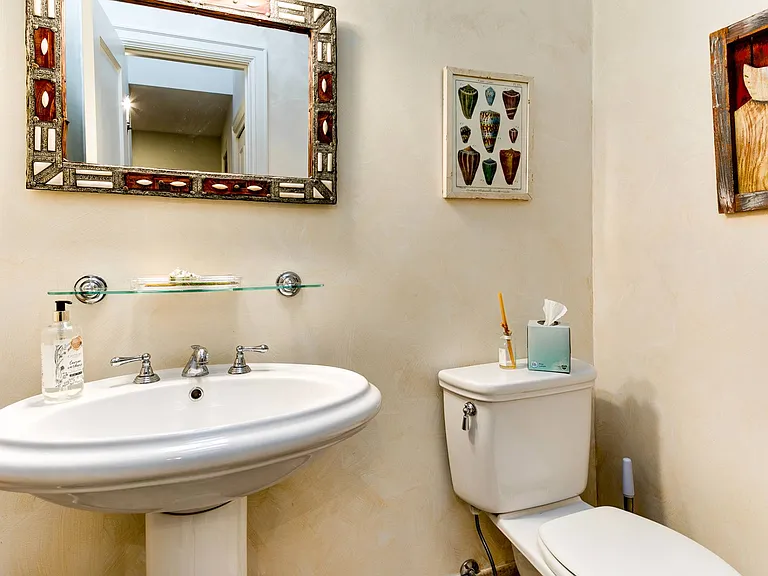 43 Huckleberry Ln — Photo 11