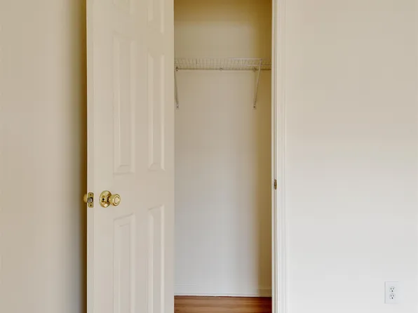 19 Marina Drive image 23 of 50