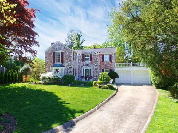 60 Quaker Ridge Road, Manhasset, NY 11030