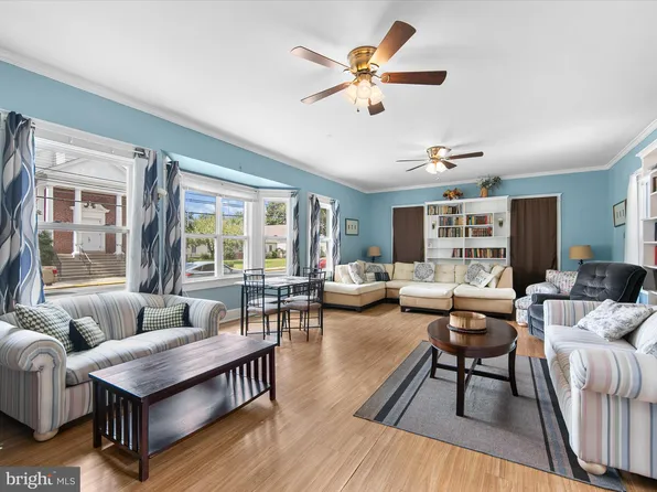 202 N Bedford St, Georgetown, DE 19947