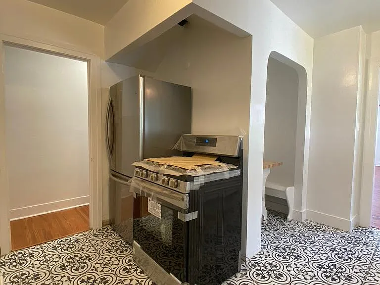Kitchen - New Stove and Dishwasher