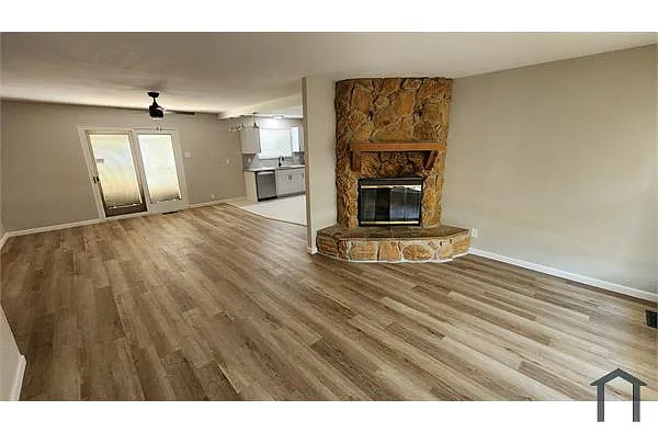 2140 Teakwood Manor Dr photo 1