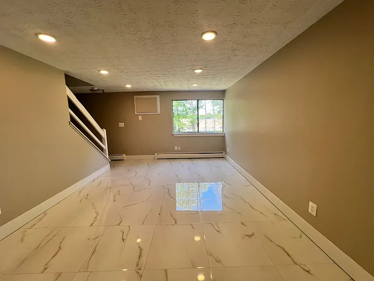 231 Ellington Rd #231 — Photo 32