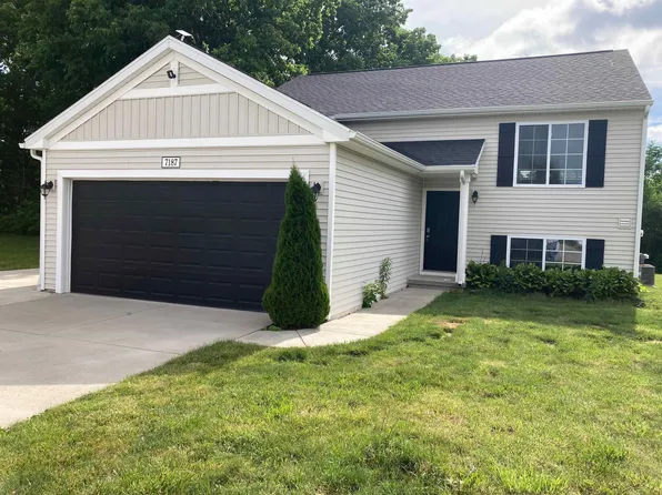 7187 Glenmeadow Ct, Grand Blanc, MI 48439
