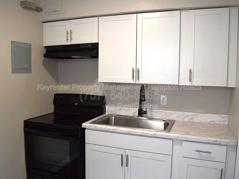 925 Little Bay Ave #A3 — Photo 17