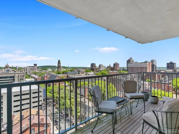 100 York Street #15D, New Haven, CT 06511