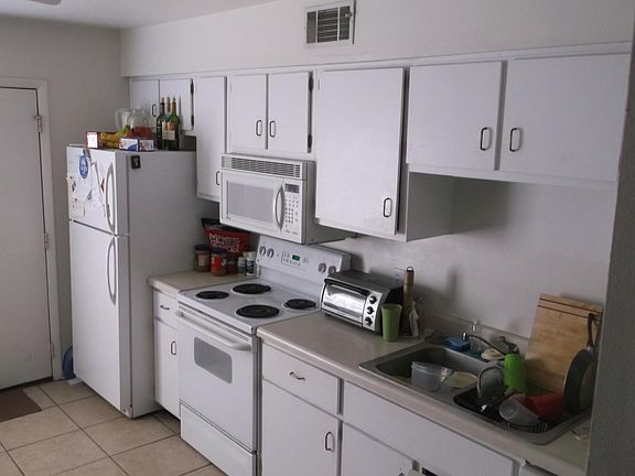2nd image of 4214 La Palma Ct