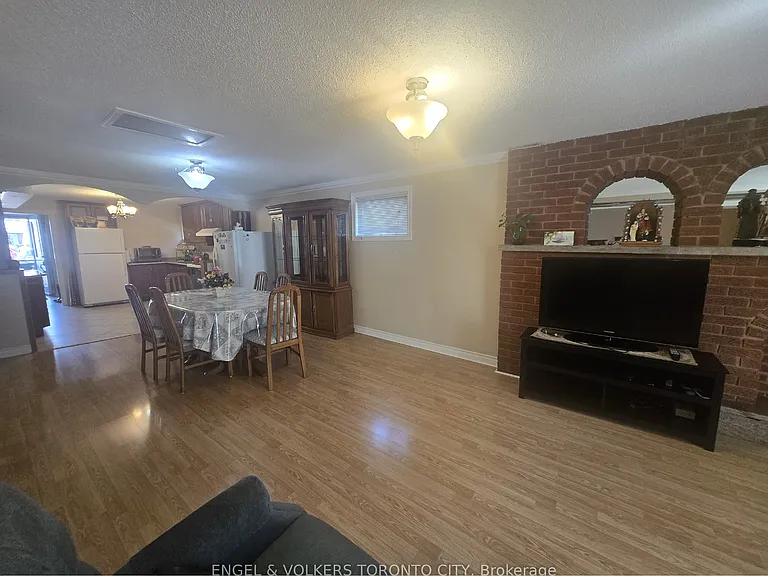 59 Sawmill Rd #B — Photo 6