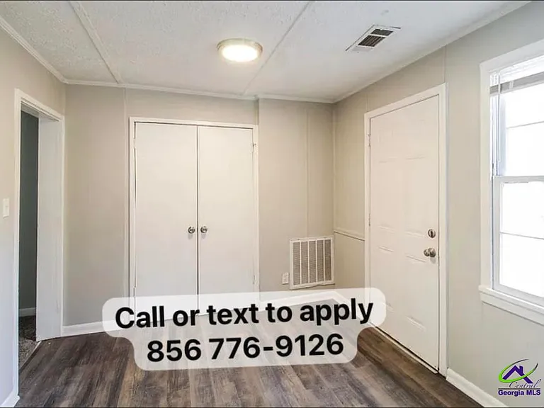 139 Garland Ter — Photo 3