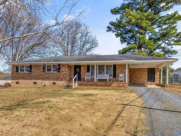 2nd image of 162 Lisa Ln