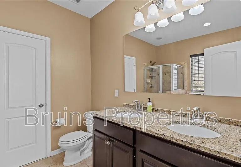 1814 Castle Gate Ct — Photo 12