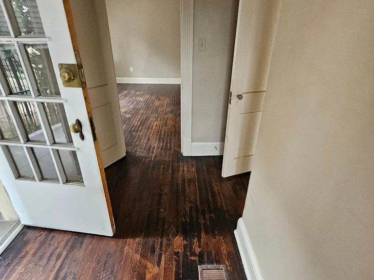 1943 Lamar Ave #3 — Photo 10
