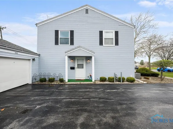 3708 Lakepointe Dr, Northwood, OH 43619