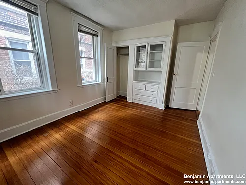 15 Barrows St Photo 1