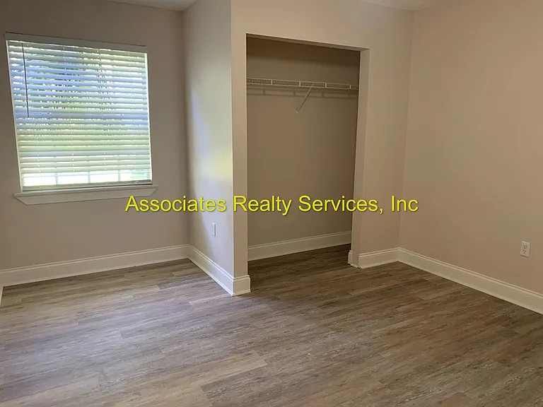 3705 SW 27th St #212 — Photo 10