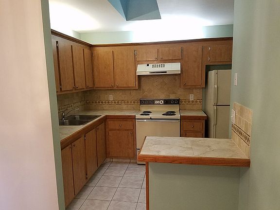 3rd image of 3603 Waterview Cir #36-C