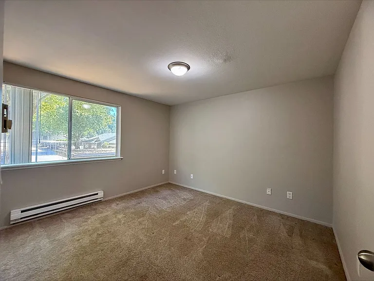 The Gardens Apartments — Photo 29