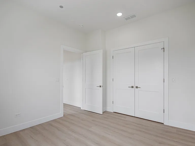 1628 N Damen Ave #401 — Photo 18