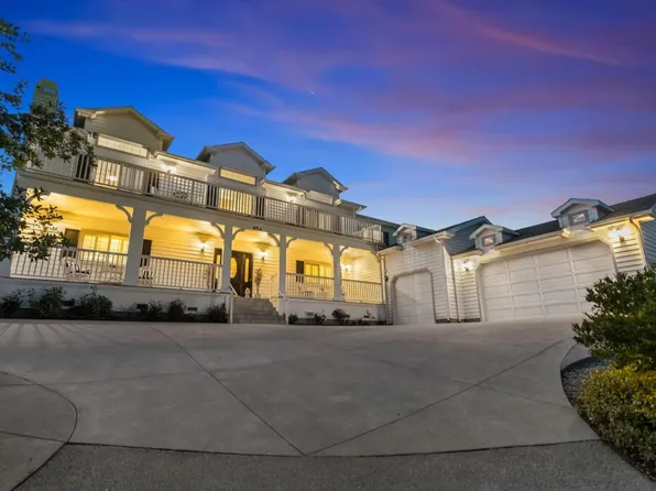 954 Lakeview Way, Redwood City, CA 94062