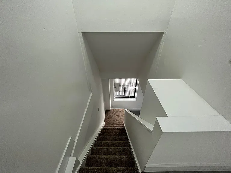 300 E 96th St #6A — Photo 6