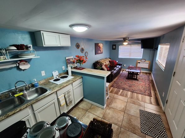 405 1/2 Park Pl #1/2