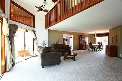 3rd image of 6216 Sleepy Hollow Ln