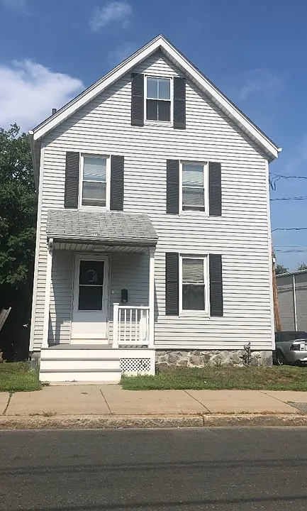 73 Main St #73
