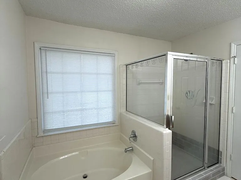 13500 Stephendale Dr — Photo 12